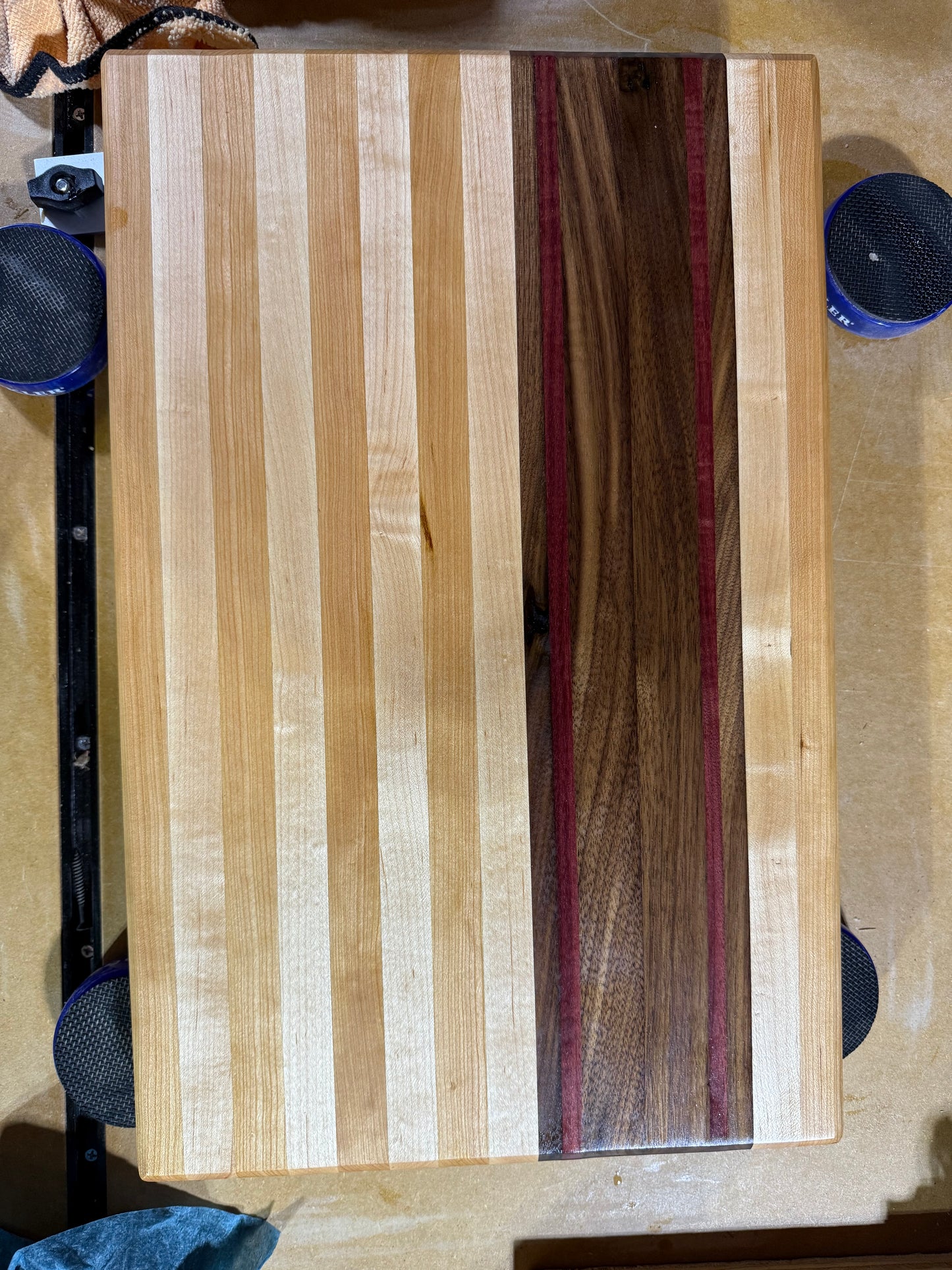 Handcrafted Edge Grain Cutting Boards