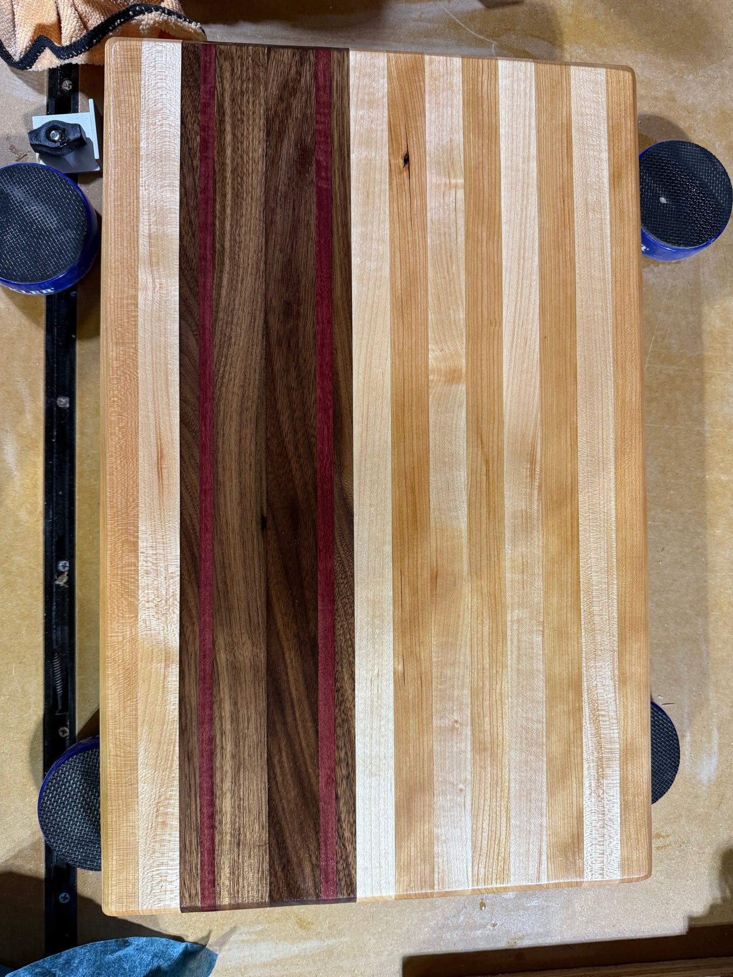 Handcrafted Edge Grain Cutting Boards