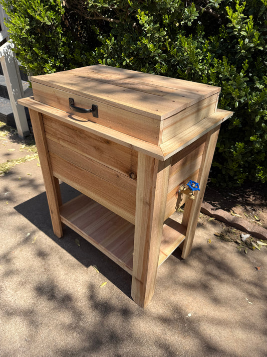 Cedar Ice Chest - 48 Qt